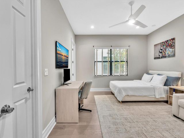 16732 Strasbourg Lane, Delray Beach, FL 33446
