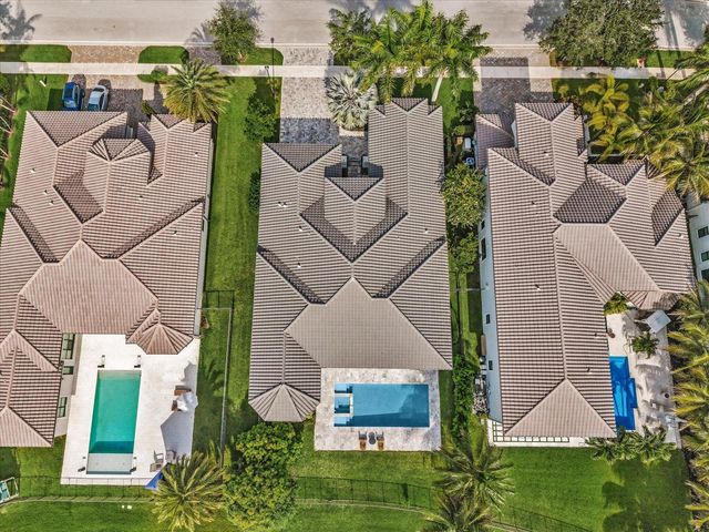 16732 Strasbourg Lane, Delray Beach, FL 33446