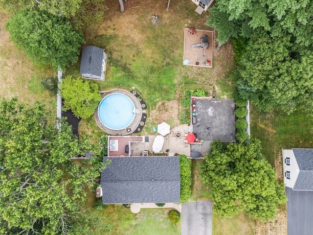 148 Rachel Dr, Taunton, MA 02780