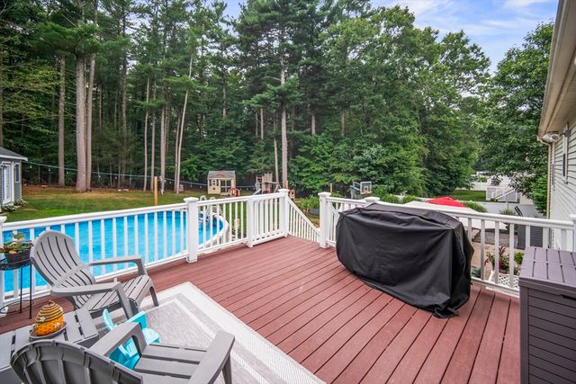 148 Rachel Dr, Taunton, MA 02780