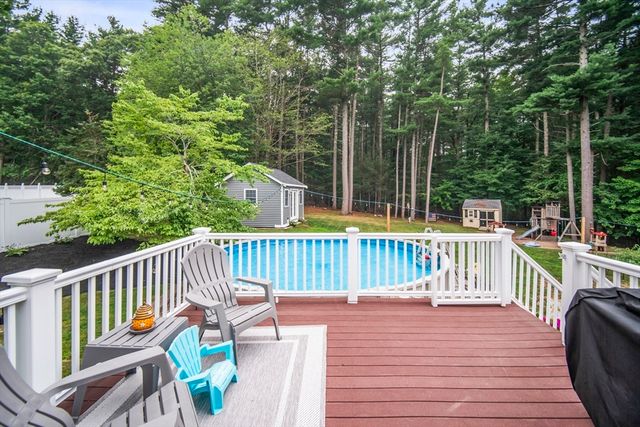 148 Rachel Dr, Taunton, MA 02780