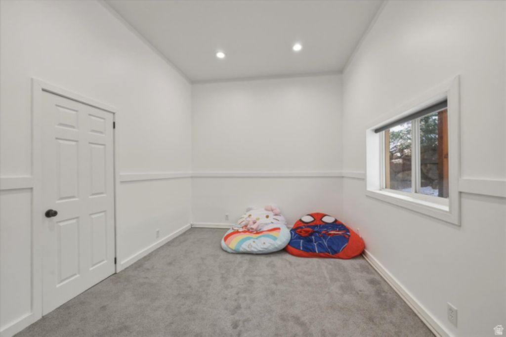 Image 21 of property listing at 4186 OAKVIEW DR, Coalville, UT 84017