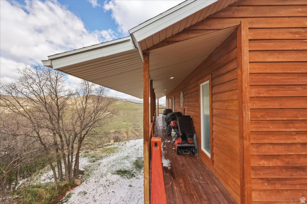 Image 29 of property listing at 4186 OAKVIEW DR, Coalville, UT 84017