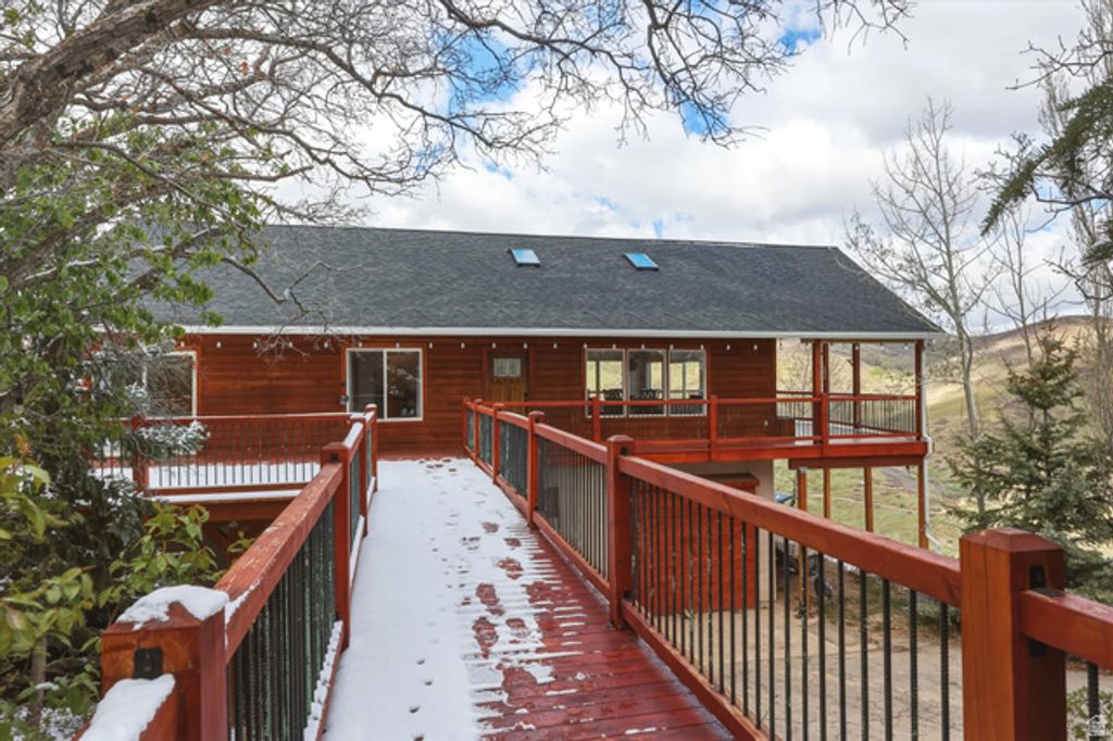 Image 37 of property listing at 4186 OAKVIEW DR, Coalville, UT 84017