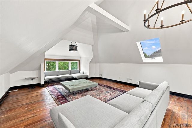 546 Richmond Avenue, Buffalo, NY 14222