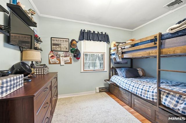 15 Colgate Road, Oakland, NJ 07436