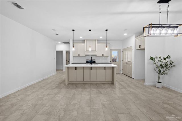 2713 E Comal Road, Edinburg, TX 78542