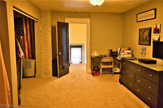 1030 W 9th Street, Lorain, OH 44052