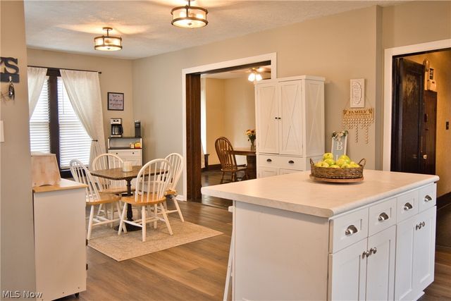 1030 W 9th Street, Lorain, OH 44052