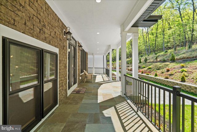 138 WOODED LN, Front Royal, VA 22630
