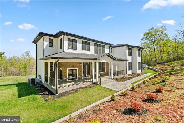 138 WOODED LN, Front Royal, VA 22630
