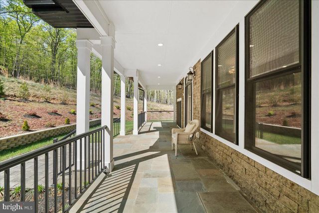 138 WOODED LN, Front Royal, VA 22630
