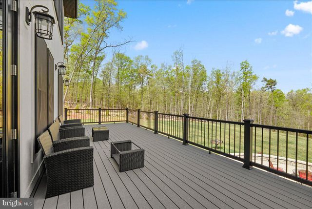 138 WOODED LN, Front Royal, VA 22630