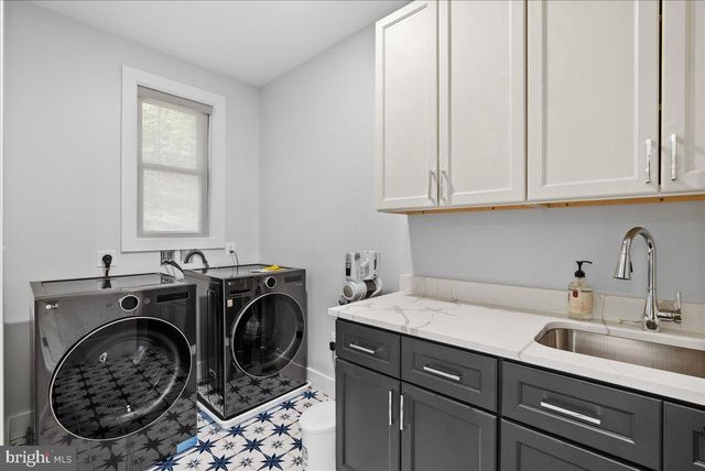 138 WOODED LN, Front Royal, VA 22630