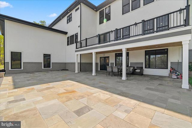 138 WOODED LN, Front Royal, VA 22630