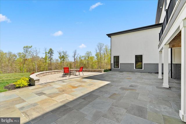 138 WOODED LN, Front Royal, VA 22630