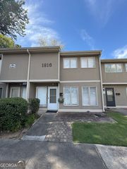 1816 Ashborough Road SE APT E, Marietta, GA 30067