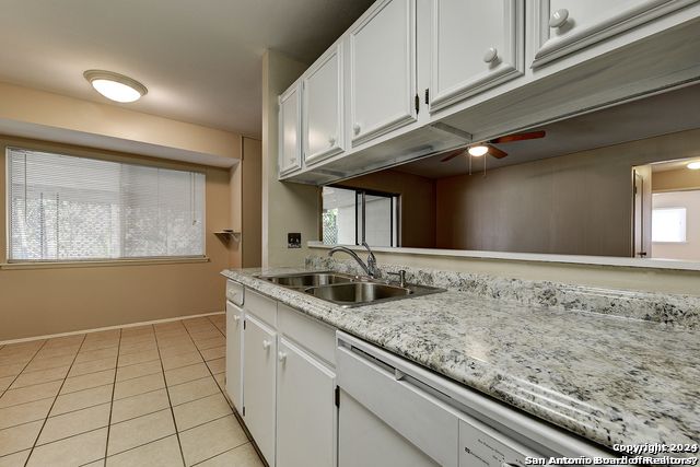 12810 WEEPING OAK TRL, Live Oak, TX 78233