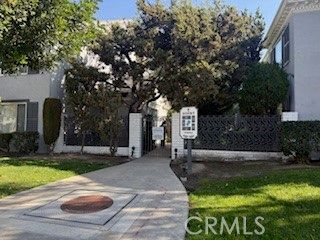 1530 S Pomona B32, Fullerton, CA 92832