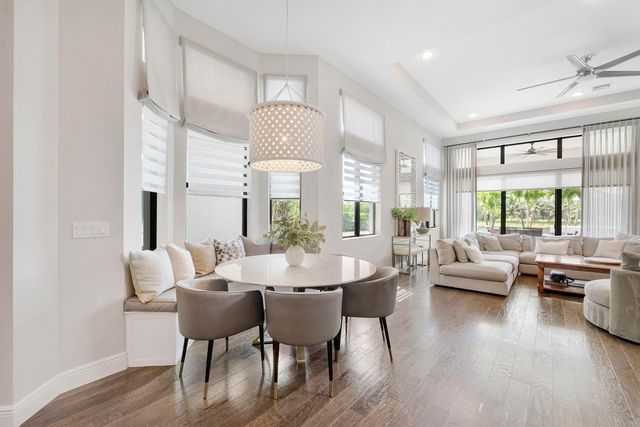 10282 SWEET BAY Manor, Parkland, FL 33076