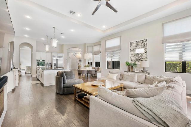 10282 SWEET BAY Manor, Parkland, FL 33076