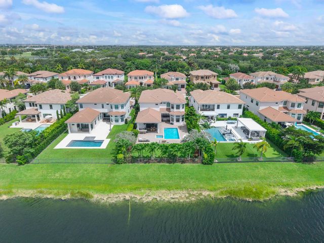 10282 SWEET BAY Manor, Parkland, FL 33076