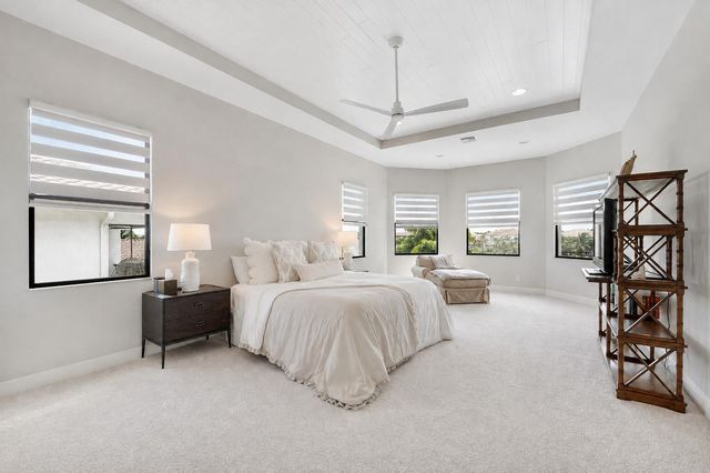 10282 SWEET BAY Manor, Parkland, FL 33076
