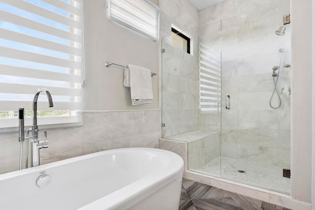 10282 SWEET BAY Manor, Parkland, FL 33076