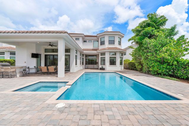 10282 SWEET BAY Manor, Parkland, FL 33076