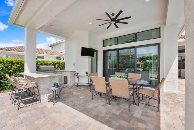 10282 SWEET BAY Manor, Parkland, FL 33076