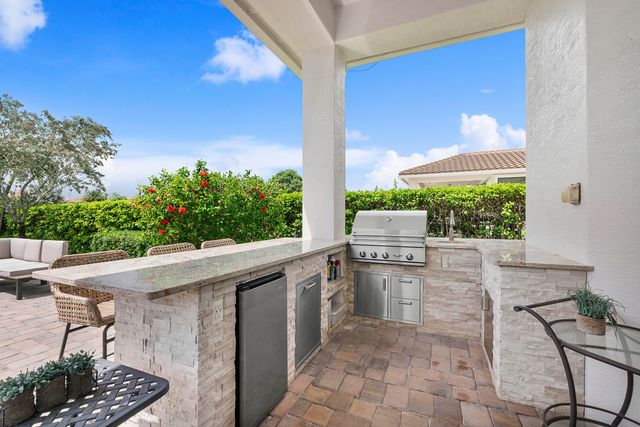 10282 SWEET BAY Manor, Parkland, FL 33076