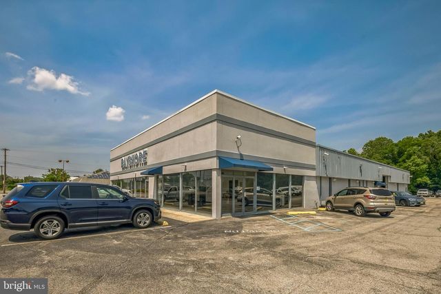 200 S BROADWAY, Pennsville, NJ 08070
