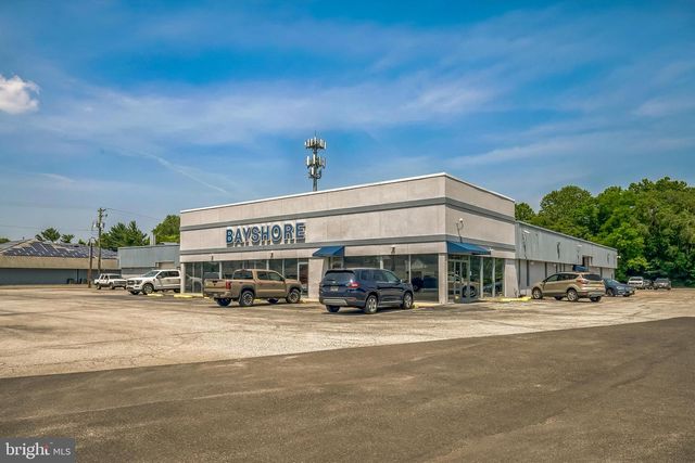200 S BROADWAY, Pennsville, NJ 08070