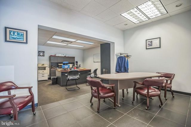 200 S BROADWAY, Pennsville, NJ 08070
