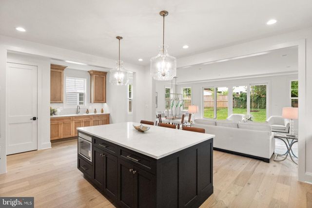 3512 16TH ST S, Arlington, VA 22204