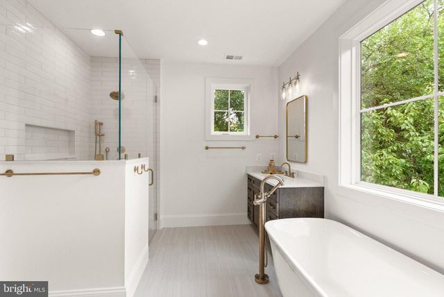 3512 16TH ST S, Arlington, VA 22204