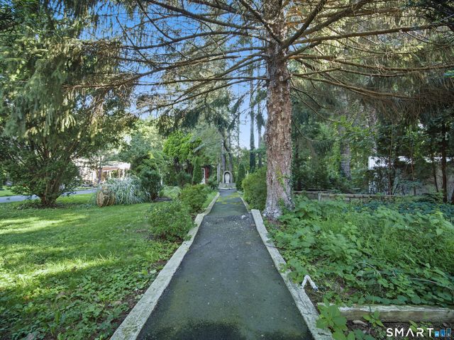 75 Westville Avenue, Danbury, CT 06810