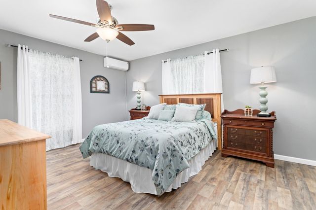 1007 N Pine Street, Woodville, TX 75979