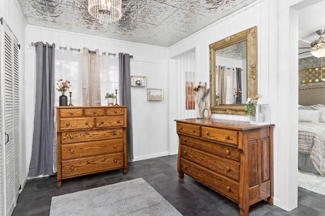 1007 N Pine Street, Woodville, TX 75979