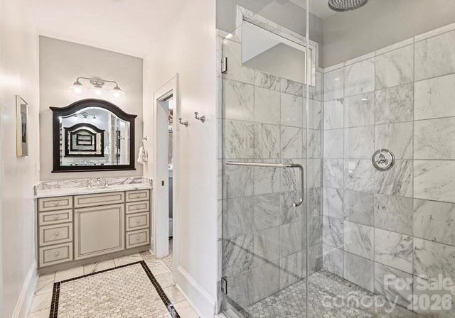 2021 Dilworth Road W, Charlotte, NC 28203