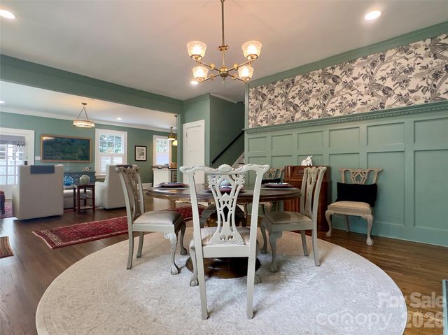 2021 Dilworth Road W, Charlotte, NC 28203