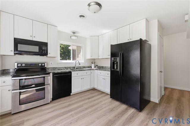 1510 Porters Mill Ct, Midlothian, VA 23114