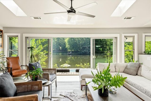1085 Lake Charles Drive, Roswell, GA 30075