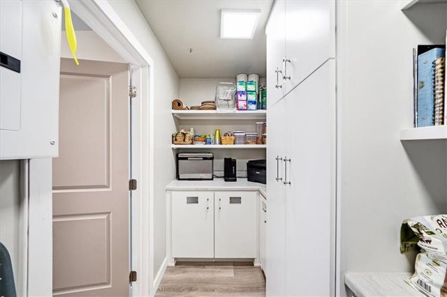 1085 Lake Charles Drive, Roswell, GA 30075