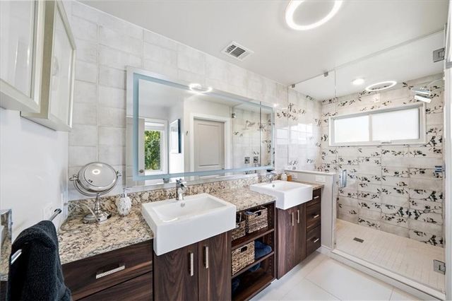 1085 Lake Charles Drive, Roswell, GA 30075