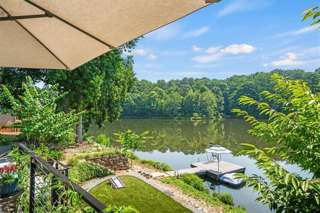 1085 Lake Charles Drive, Roswell, GA 30075