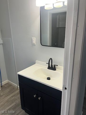 402 Kinzel Avenue, Zanesville, OH 43701