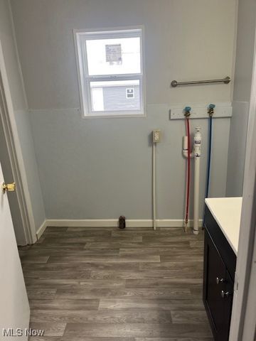 402 Kinzel Avenue, Zanesville, OH 43701