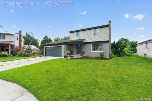 53962 Kirk Court, New Baltimore, MI 48047