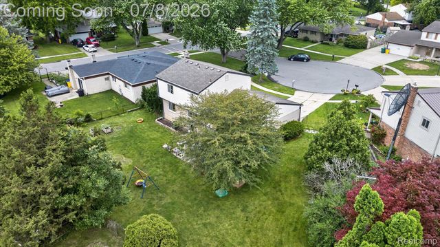 53962 Kirk Court, New Baltimore, MI 48047